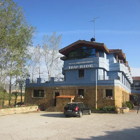 Roomrural Hotel Iru-Bide-3