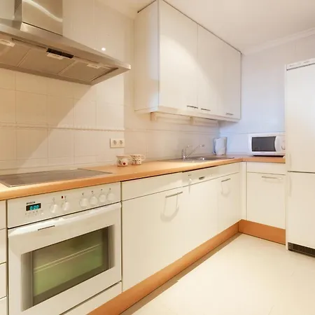 Bahia Beach Apartments Estepona-3