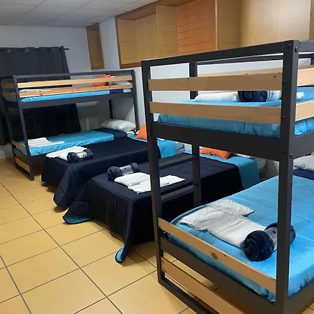 Hostel Cangas-2