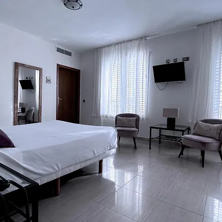 Atrium Hotel-3