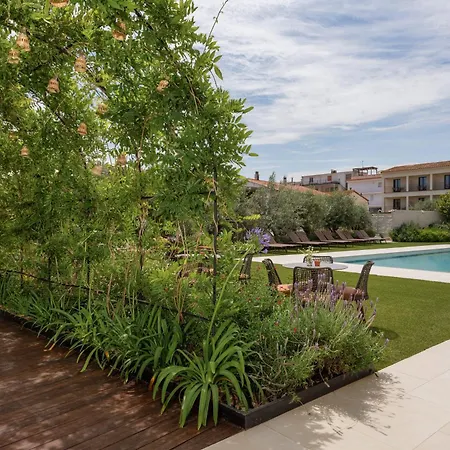 Marconia Boutique Residence-3