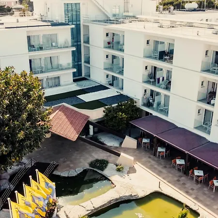Hotel Capricho-3