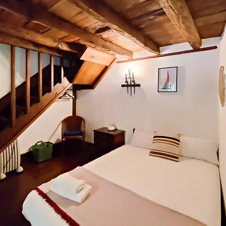 Tulia Guesthouse & Coworking-3