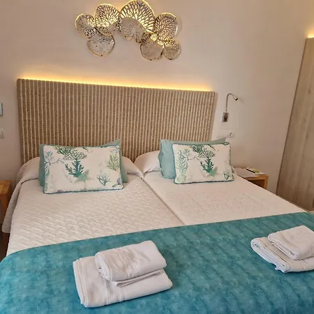Apartamentos Costamar II-2