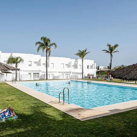CASA LA PLAYA-CONIL Vacaciones de Lujo en Conil con Todas las Comodidades NETFLIX-HBO-DISNEY-CANALES DE FUTBOL-WIFI ALTA VELOCIDAD-SMART TV 65-ALEXA-2