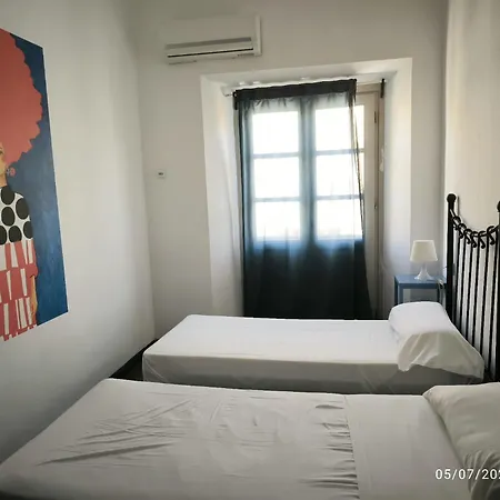 Feel Hostels Soho Malaga-3
