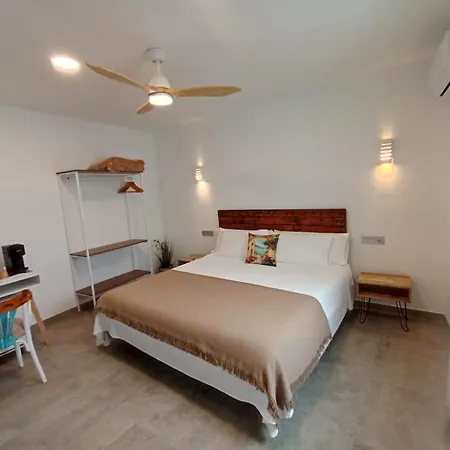 Hostal Aires del Mar-3
