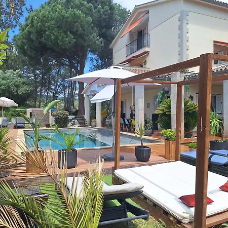 Les Canyes Cottage, Private Villa Resort-3