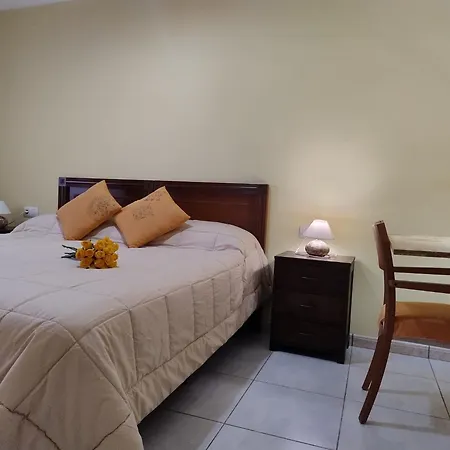 Hostal Can Massot-2