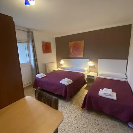 Casa Les Roques-3