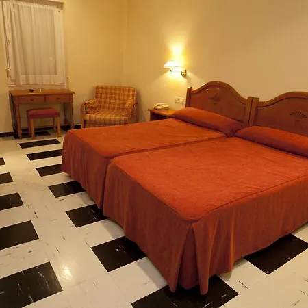 Hotel Los Rosales-2