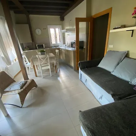 Apartamentos Refitolería-3