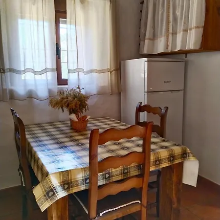 apartamentos turisticos la gitanilla-3
