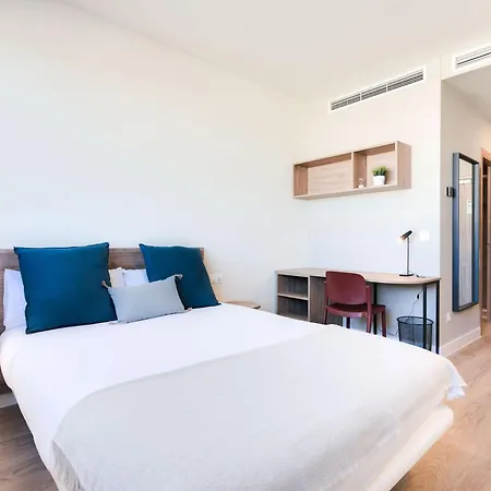 Livensa Living Studios Madrid Alcobendas Parking Free-2
