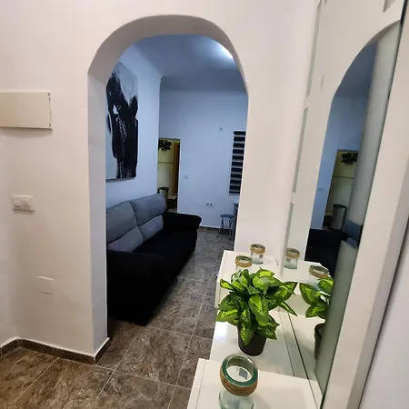 Apartamento con jacuzzi-3
