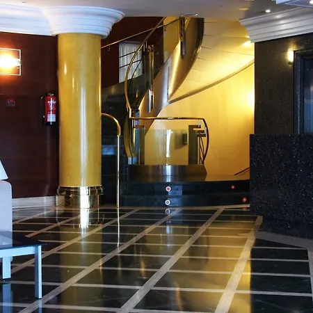 Hotel Amadeus-3