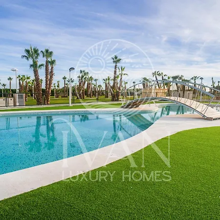 Casa Elly Ivan Luxury Homes 3ªplta Sur 1ªlinea-3