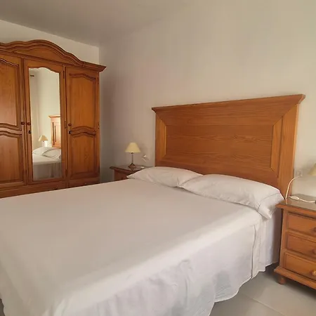 Apartamentos Bajel-2