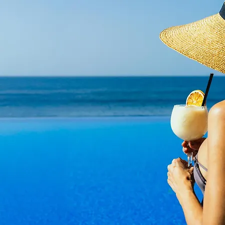 Resort Cordial Santa Agueda & Perchel Beach Club-3