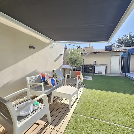 Alojamiento El Pez, Casa con piscina climatizada-3