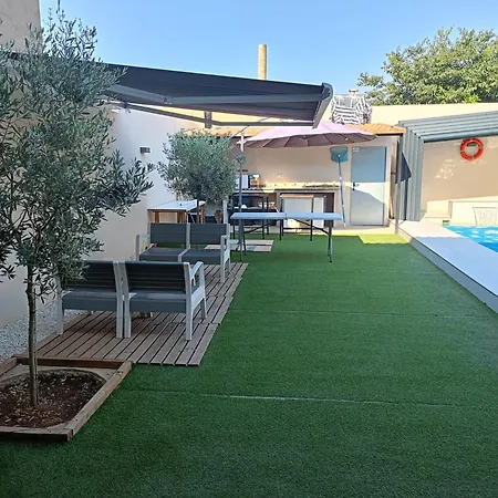 Alojamiento El Pez, Casa con piscina climatizada-2