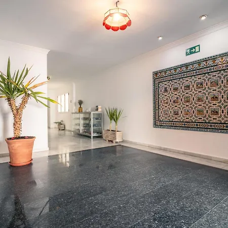Avanel Boutique Apartments-2