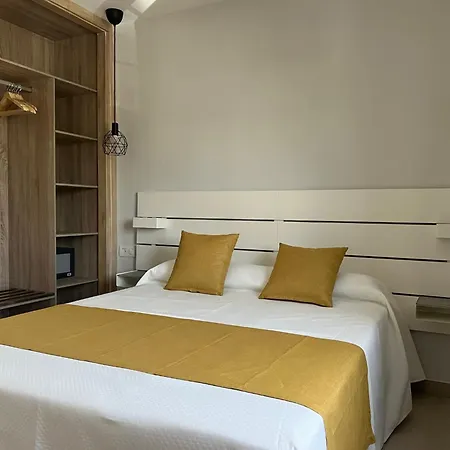 Apartamentos Fayna-3