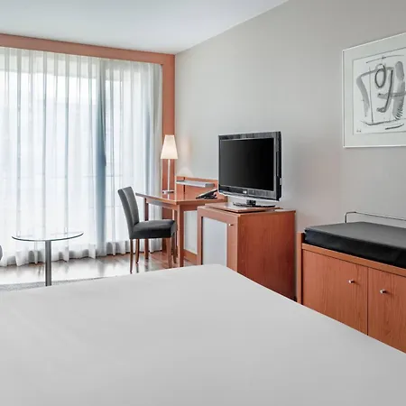 AC Hotel La Rioja by Marriott-3
