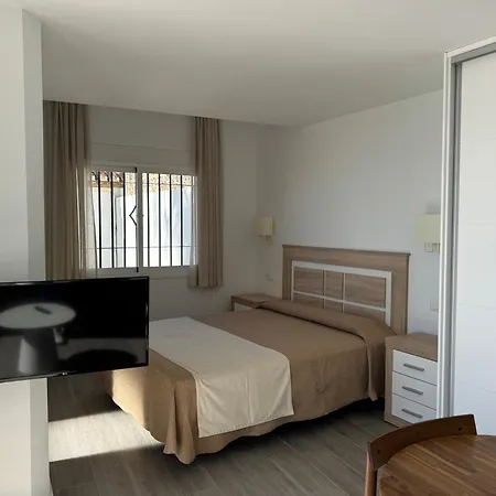 Apartamentos Perla Marina-2