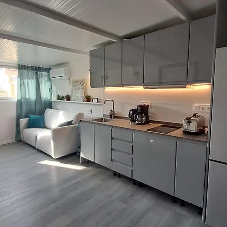 Topdown Apartments-3