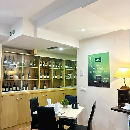 Hotel Molina Real-2