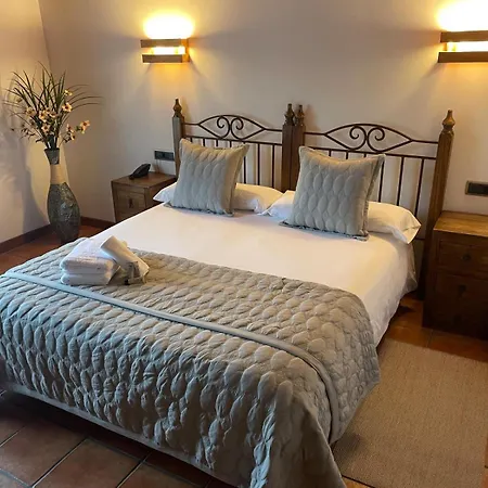 Hotel-Apartamento Rural Atxurra-3
