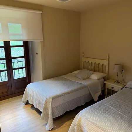Apartamentos Rurales Los Mazos-3