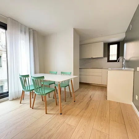 Reusia Apartaments-2