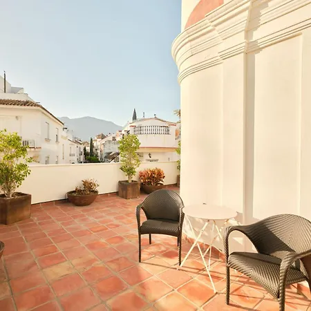 Hotel Silken El Pilar Andalucia-3