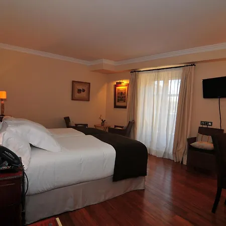 Hotel Boutique Casona del Boticario-3