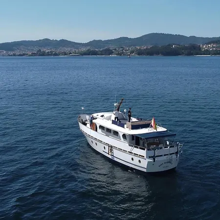 Don Maximo Yacht Hotel-3