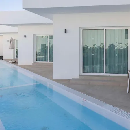 Radisson Blu Resort, Lanzarote Adults Only-3