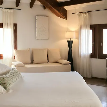 Hotel Forn Nou-3