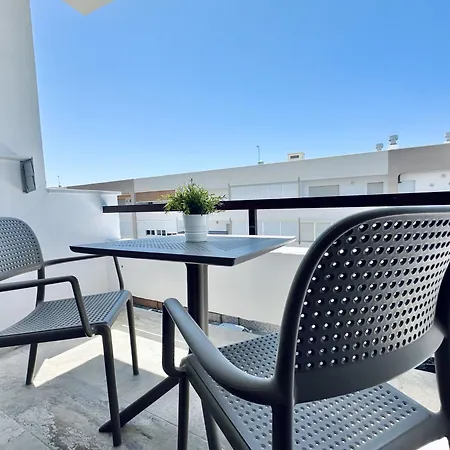 Santo Rostro Beach Apartments-3