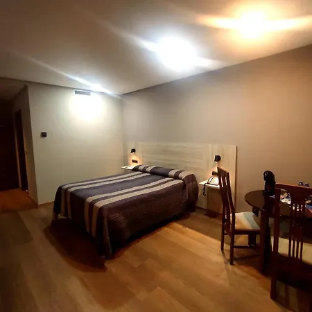 Motel Latino-3