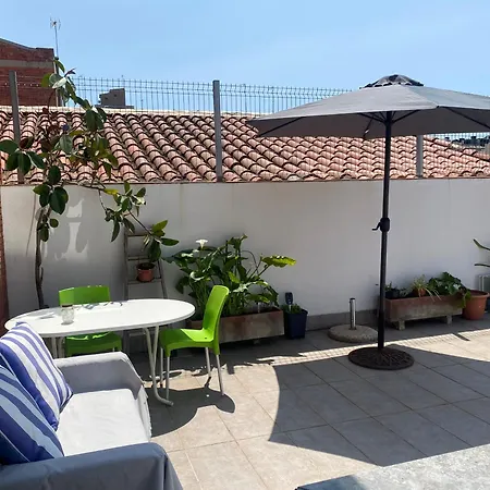 Tranquilo y con terraza-2