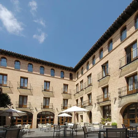 Hotel Cienbalcones-2