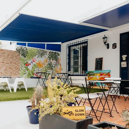 Endless Summer Hostel (Adults Only)-2