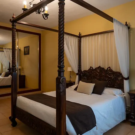 Panther Home Villadolores-2