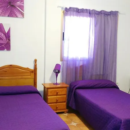 Pensión Amparo Las Hayas-2