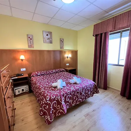 Hotel Emilio-3