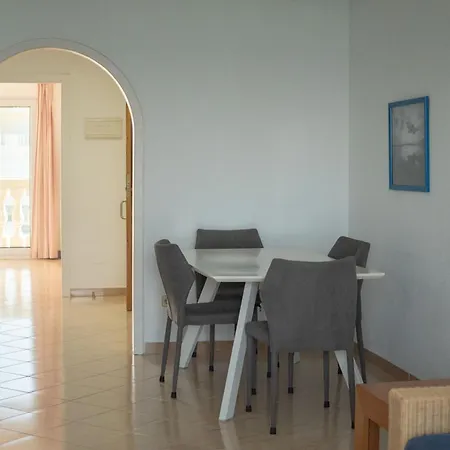 Apartamentos Dominique-2