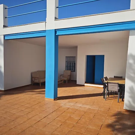 Casa La Gaviota con acceso privado a la playa-3