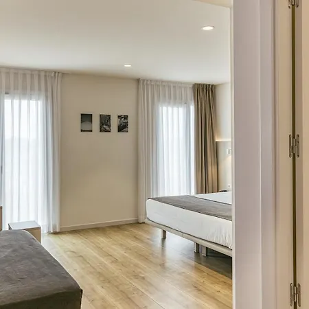 Hotel Emporium - Adults Only-3